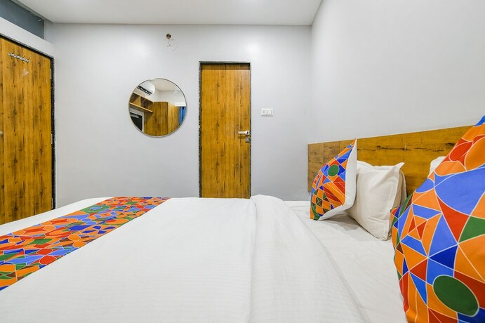 Imagen general del Hotel Fabhotel Unity Landmark. Foto 11