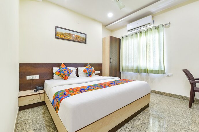 Imagen general del Hotel Fabhotel Vardan Villa. Foto 13