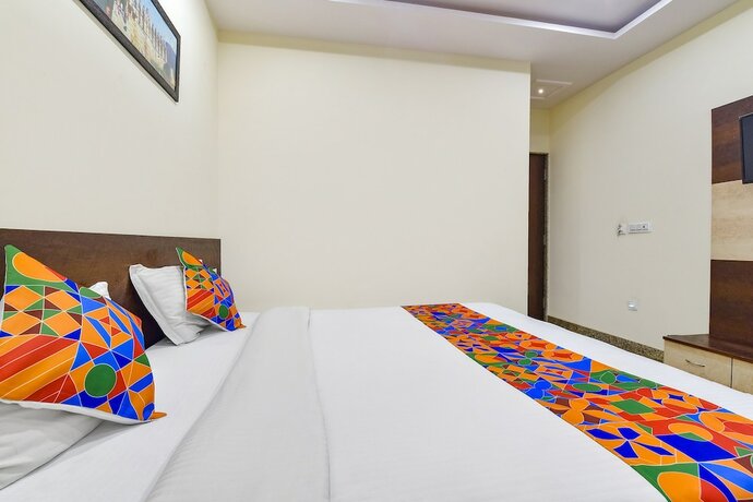 Imagen general del Hotel Fabhotel Vardan Villa. Foto 14