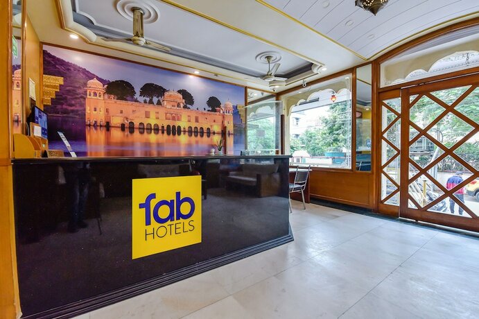 Imagen general del Hotel Fabhotel Vijay Niwas. Foto 8