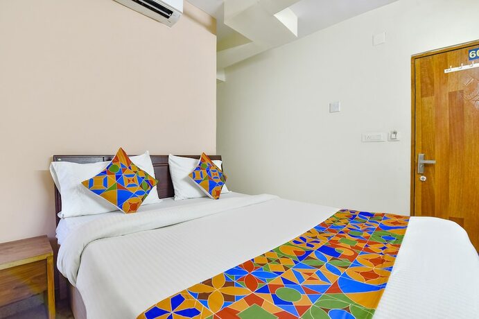 Imagen de la habitación del Hotel Fabhotel Vishwa. Foto 19