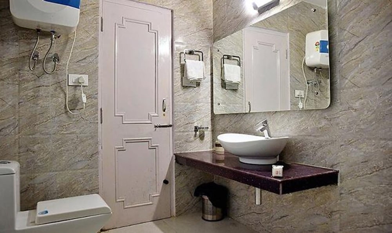 Imagen de la habitación del Hotel Fabhotel Whistling Winds. Foto 13