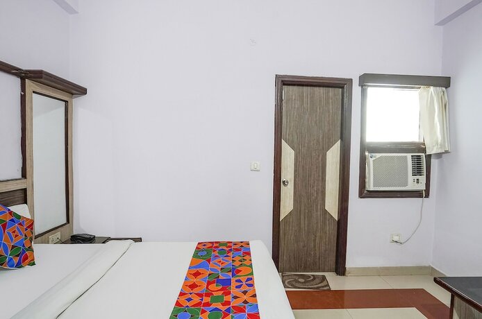 Imagen general del Hotel Fabhotel White Castle. Foto 9