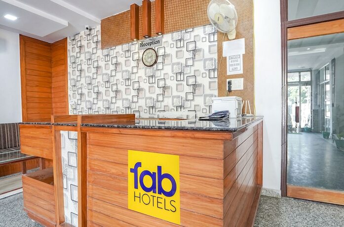 Imagen general del Hotel Fabhotel White Castle. Foto 11