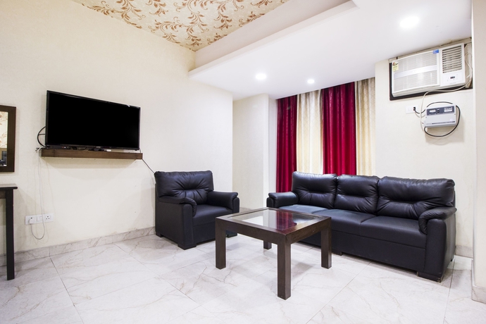 Imagen de los interiores del Hotel Fabhotel White Castle Sez. Foto 16