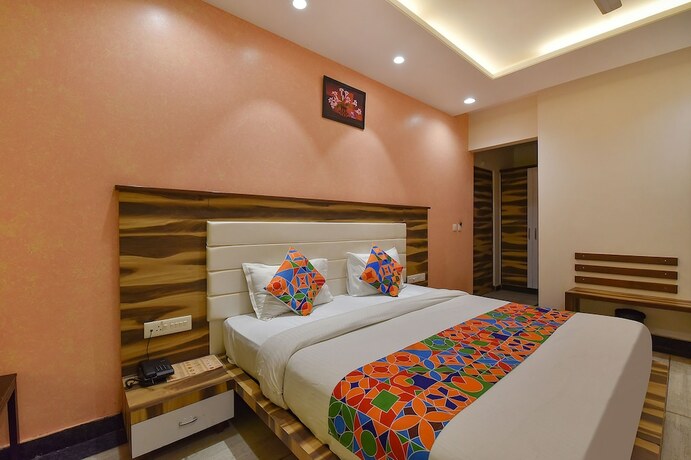 Imagen de la habitación del Hotel Fabhotel Wind Palace. Foto 18