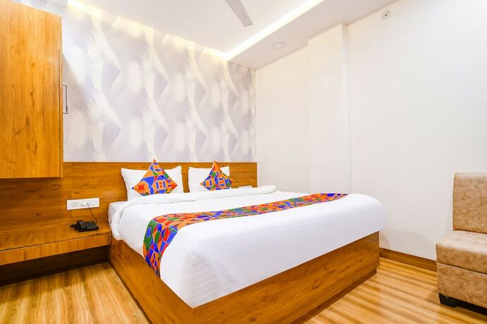 Imagen de la habitación del Hotel Fabhotel Woodlark Inn. Foto 19