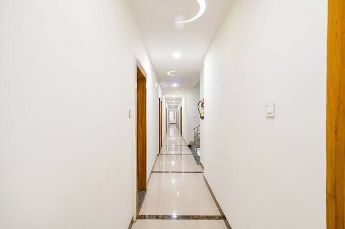 Imagen general del Hotel Fabhotel Woodlark Inn. Foto 5