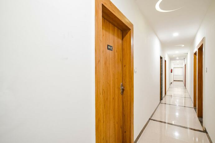 Imagen general del Hotel Fabhotel Woodlark Inn. Foto 7