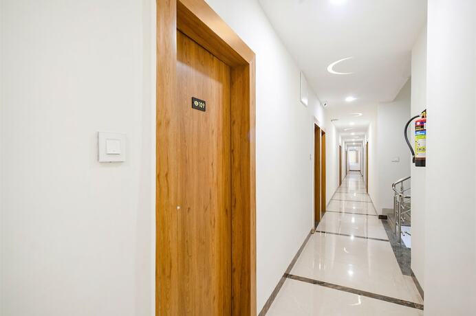 Imagen general del Hotel Fabhotel Woodlark Inn. Foto 8