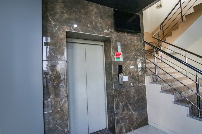 Imagen general del Hotel Fabhotel Woods Inn. Foto 13