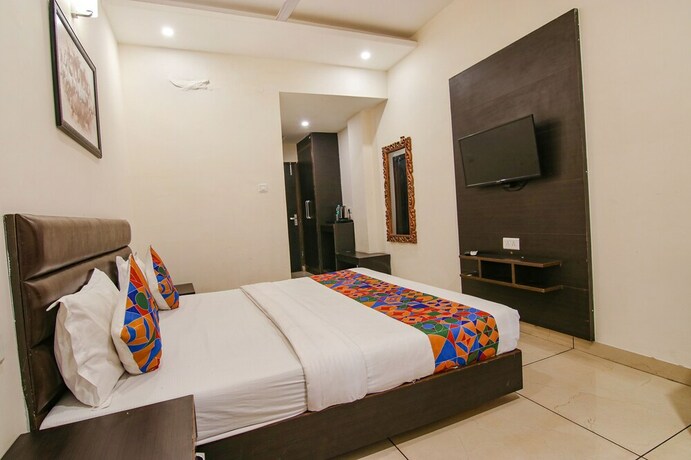 Imagen general del Hotel Fabhotel Woods Inn. Foto 16