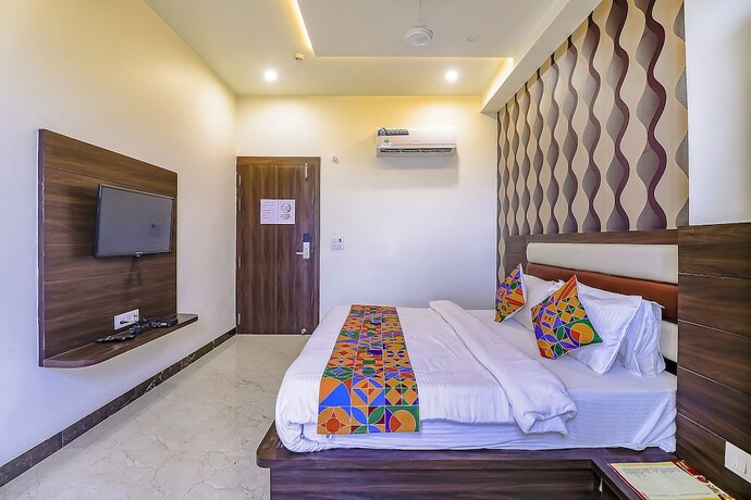 Imagen general del Hotel Fabhotel World Link. Foto 8
