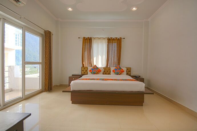 Imagen de la habitación del Hotel Fabhotel Yamunotri Retreat. Foto 16