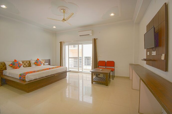 Imagen de la habitación del Hotel Fabhotel Yamunotri Retreat. Foto 17