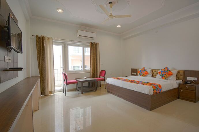 Imagen de la habitación del Hotel Fabhotel Yamunotri Retreat. Foto 18