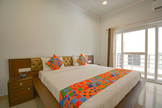 Imagen de la habitación del Hotel Fabhotel Yamunotri Retreat. Foto 19