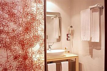 Imagen de la habitación del Hotel Fabio Massimo Design. Foto 7