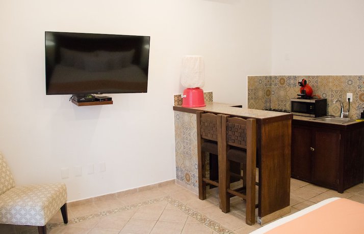 Imagen de la habitación del Hotel Fabiola Condo. Foto 8