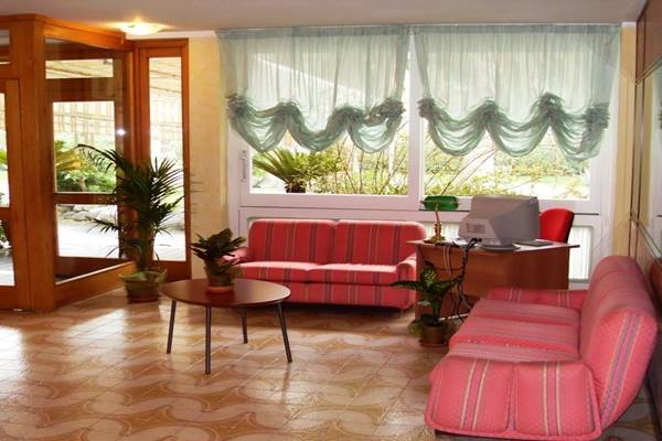 Imagen general del Hotel Fabricia. Foto 2