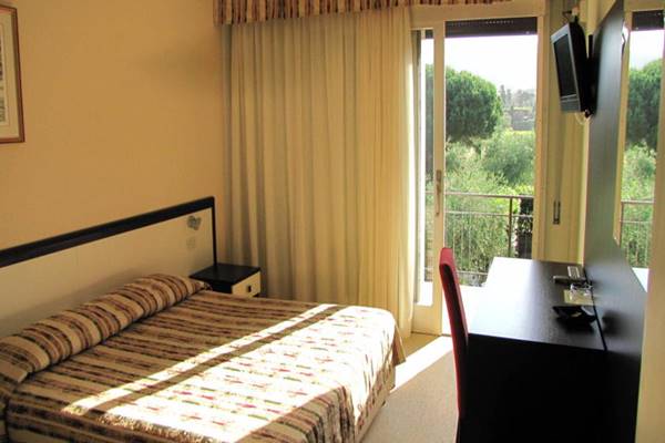 Imagen general del Hotel Fabricia. Foto 4