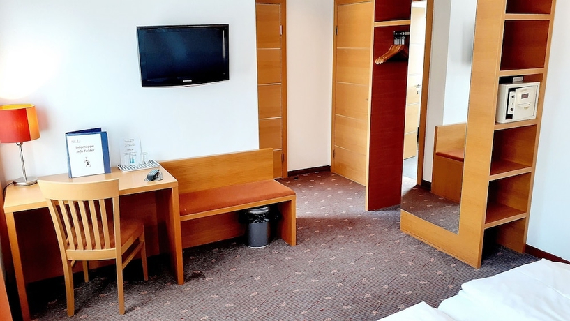 Imagen de la habitación del Hotel Fabrik, Viena. Foto 9