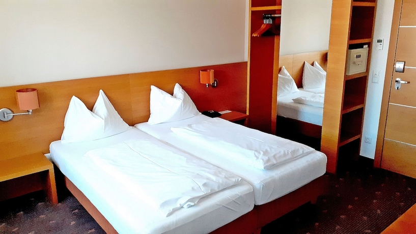 Imagen de la habitación del Hotel Fabrik, Viena. Foto 10