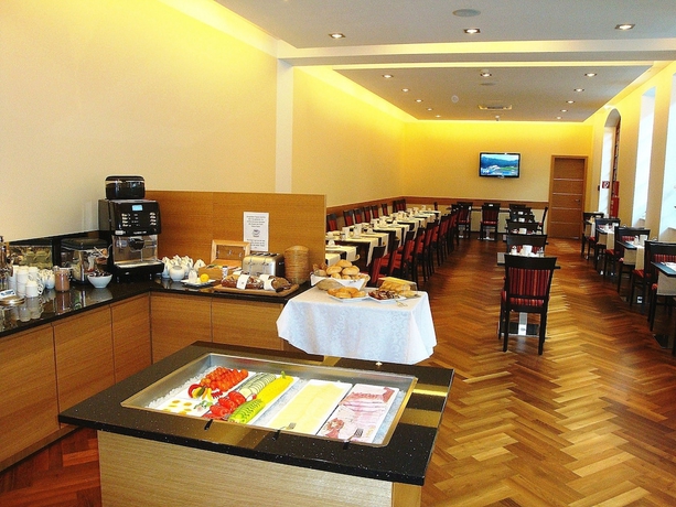 Imagen del bar/restaurante del Hotel Fabrik, Viena. Foto 2