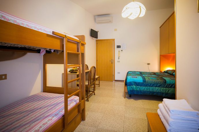 Imagen de la habitación del Hotel Fabrizio, Sansonessa. Foto 2