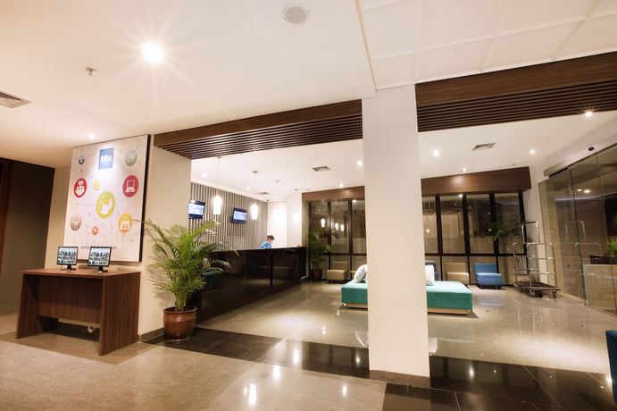 Imagen de los interiores del Hotel Fabu Hotel Bandung. Foto 18