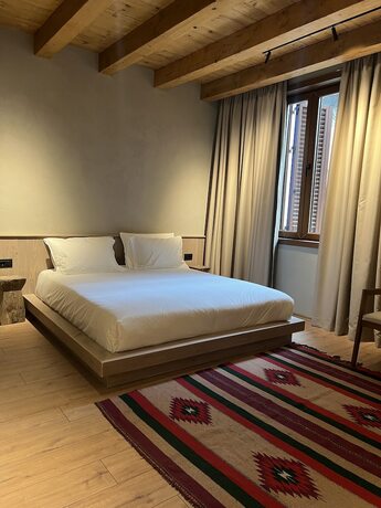 Imagen de la habitación del Hotel Faces and Places Boutique. Foto 12