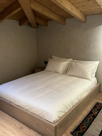 Imagen de la habitación del Hotel Faces and Places Boutique. Foto 18
