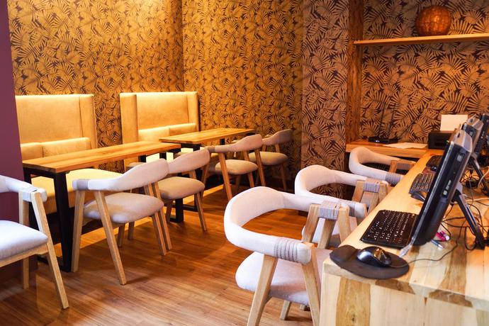 Imagen de los interiores del Hotel Factory Green. Foto 6