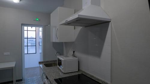 Imagen de la habitación del Hotel Factory Rooms Barbate. Foto 7