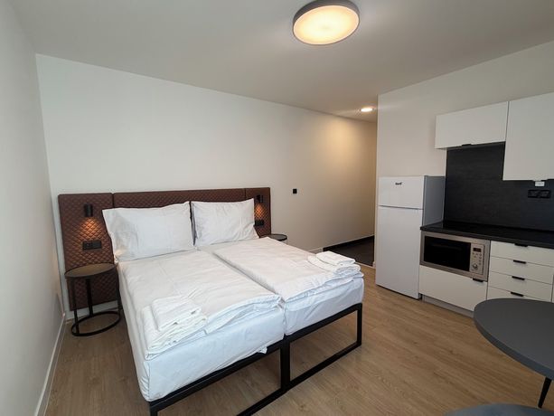 Imagen de la habitación del Hotel Factory Suites. Foto 1