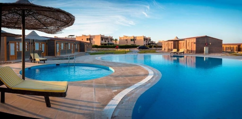 Imagen de la piscina del Hotel Fade by La Hacienda Ras Sudr. Foto 14