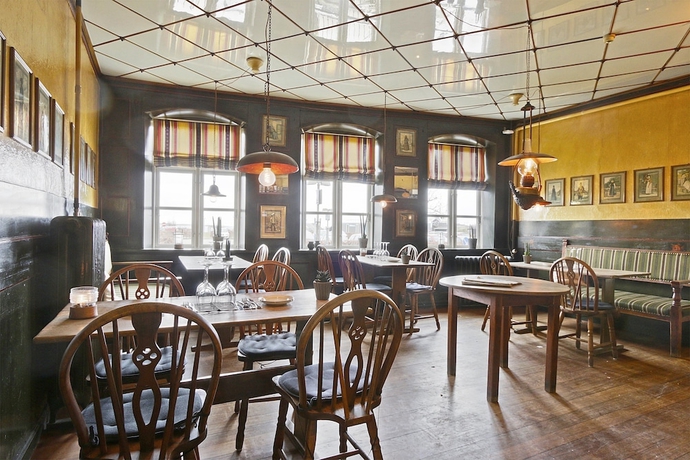 Imagen del bar/restaurante del Hotel F&aelig;rgegaarden. Foto 3