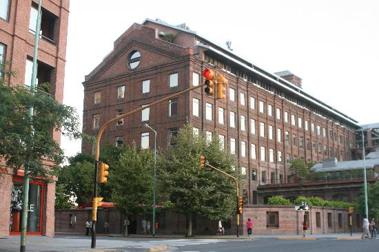 Imagen general del Hotel Faena Buenos Aires. Foto 10