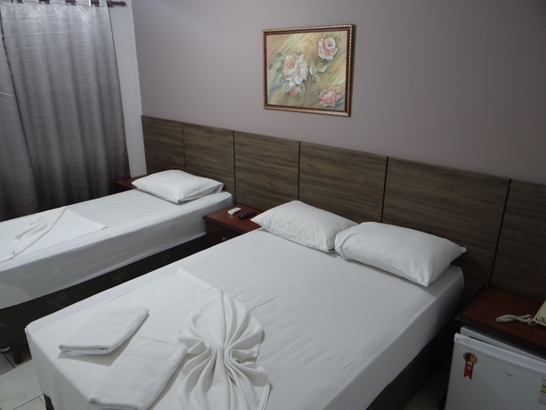 Imagen de la habitación del Hotel Faenician. Foto 6