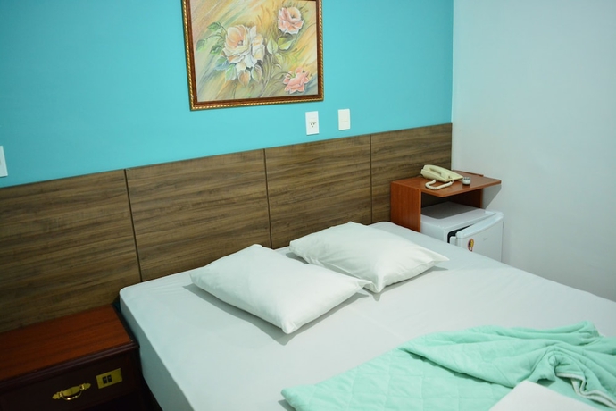 Imagen de la habitación del Hotel Faenician. Foto 12