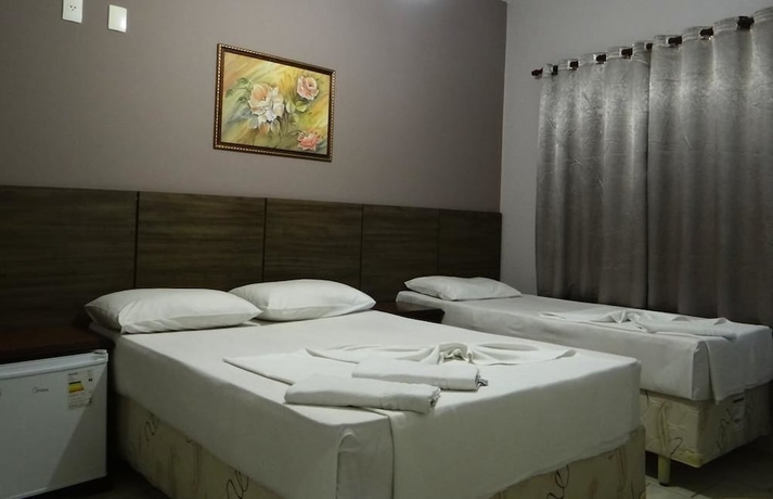 Imagen de la habitación del Hotel Faenician. Foto 16