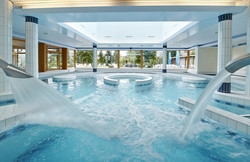 Imagen de la piscina del Hotel Faern Arosa Altein. Foto 3