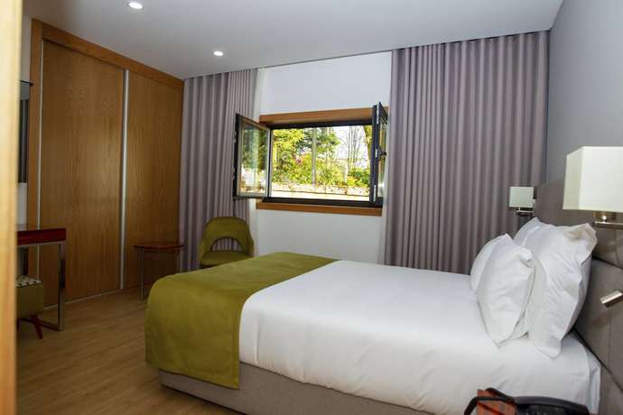 Imagen de la habitación del Hotel Fafense. Foto 4