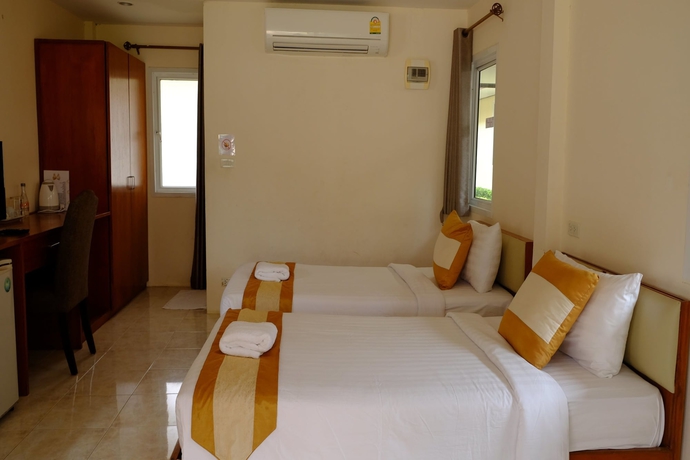 Imagen de la habitación del Hotel Fah Talay Resort. Foto 6