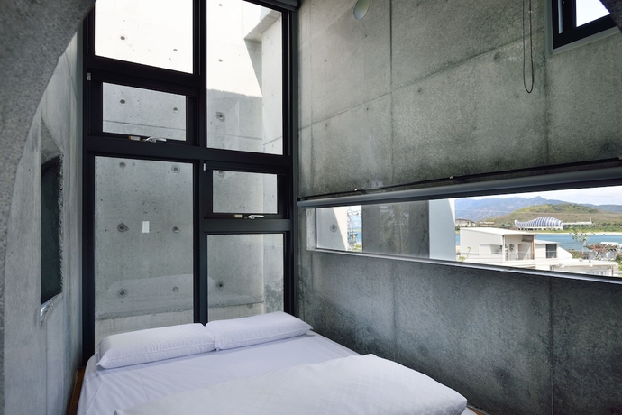 Imagen de la habitación del Hotel Fahaus. Foto 13