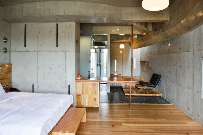 Imagen de la habitación del Hotel Fahaus. Foto 16