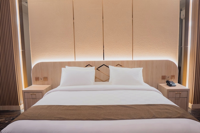 Imagen de la habitación del Hotel Fahira Syariah Padang. Foto 15