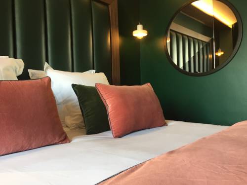 Imagen de la habitación del Hotel Fahrenheit Seven Courchevel. Foto 2