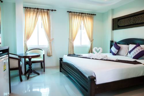 Imagen de la habitación del Hotel Fahsai Bay Villa. Foto 8