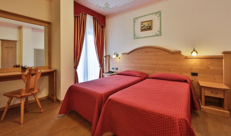 Imagen de la habitación del Hotel Fai. Foto 7